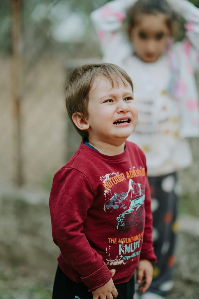 How to Handle Toddler Separation Anxiety: Gentle & Effective Tips 5 baby feeling separate and alone