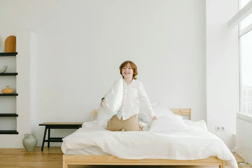 15 Genius Mom Tips for Keeping the House Clean With Kids Around 14 clean home roam