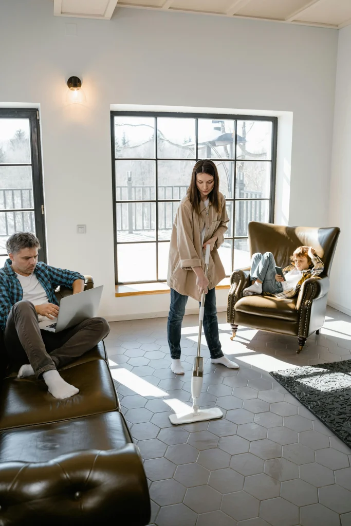 15 Genius Mom Tips for Keeping the House Clean With Kids Around 2 cleaning hacks for mom