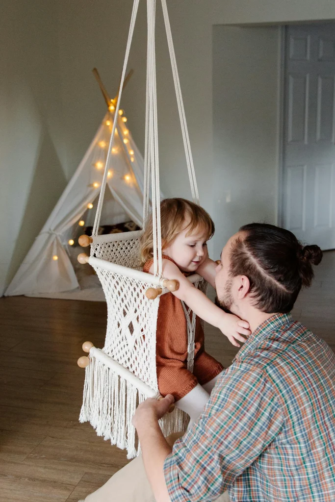 25 Positive Parenting Phrases That Actually Work (And What to Say Instead of “Stop It!”) 3 father comands to daughter
