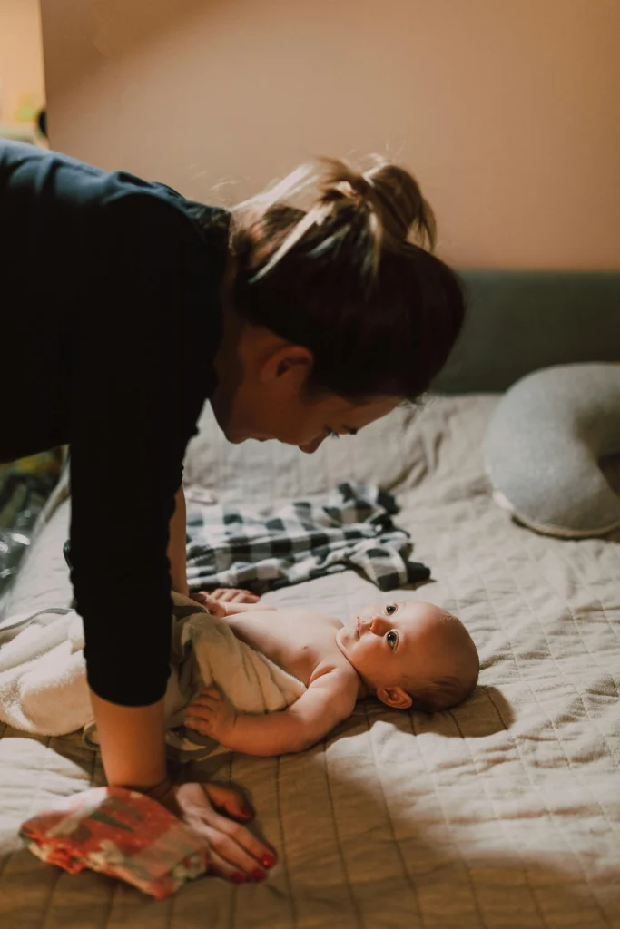 15 Things to Do with a 4-Month-Old Baby: Gentle, Brain-Boosting Activities 15 baby rolling over activity