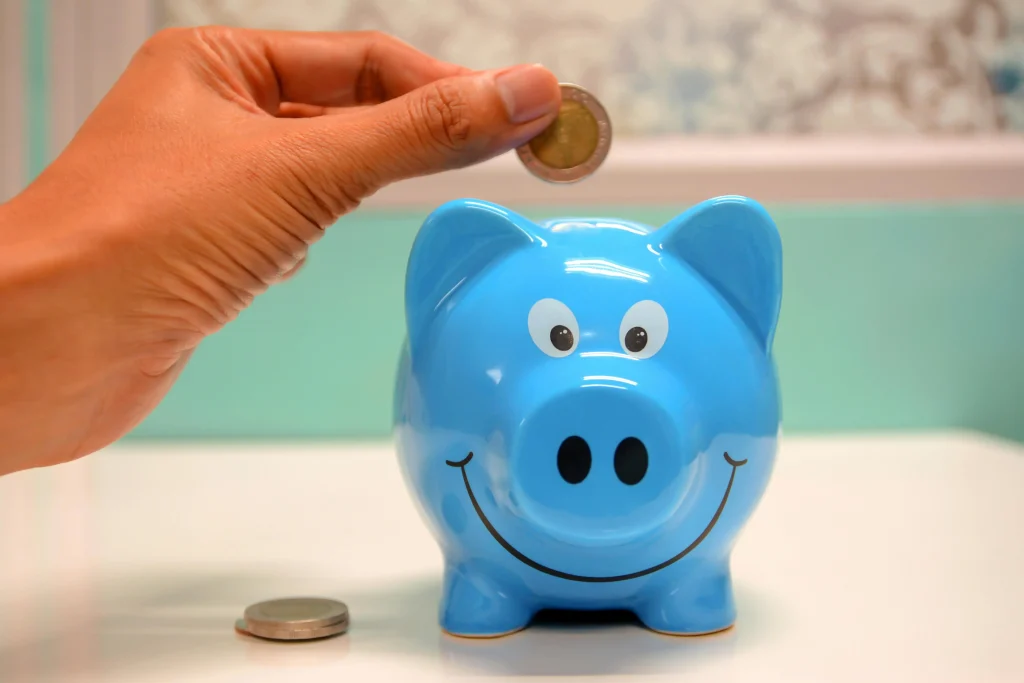 10 Money Hacks Every Mom Should Try (Even on a Tight Budget) 6 automate savings