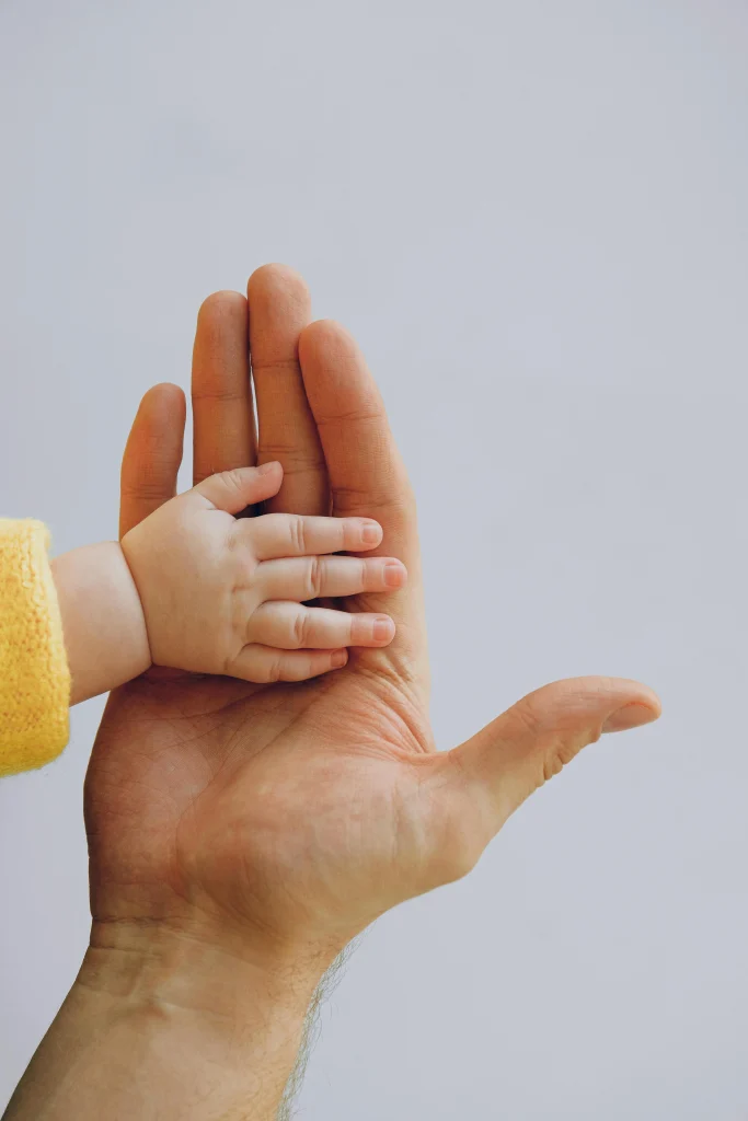 25 Positive Parenting Phrases That Actually Work (And What to Say Instead of “Stop It!”) 6 trust with toddler